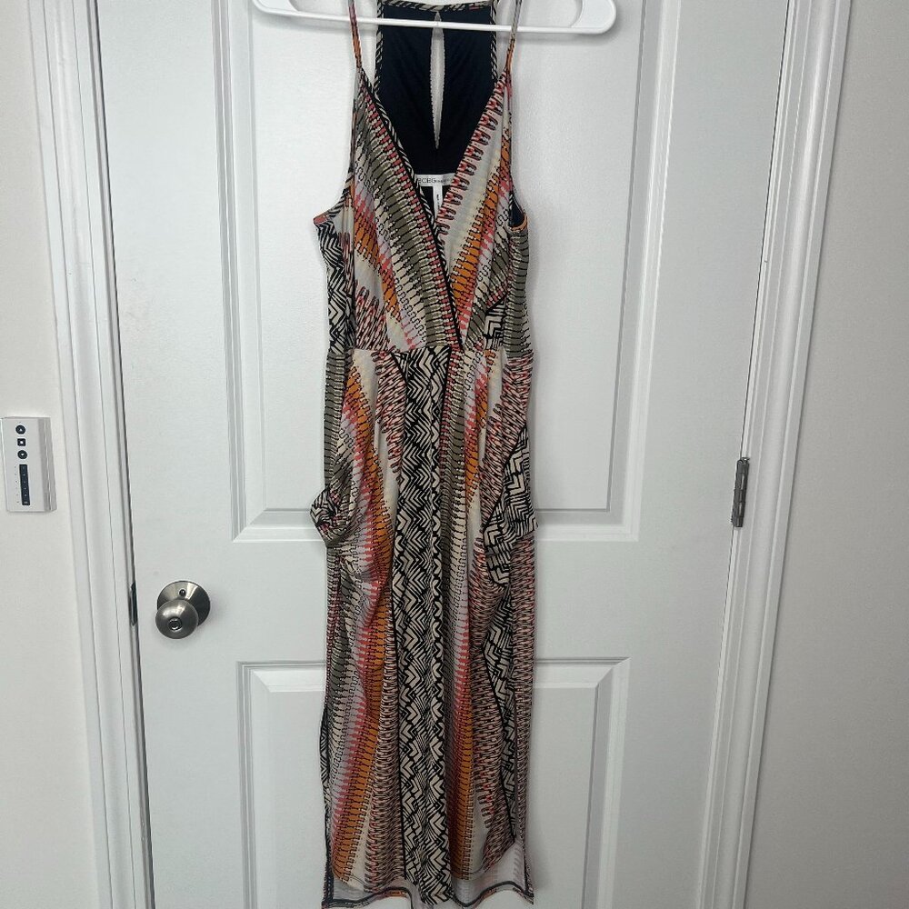 BCBG generation Medium Midi Dress Striped Halter V-Neck Pockets Stretch